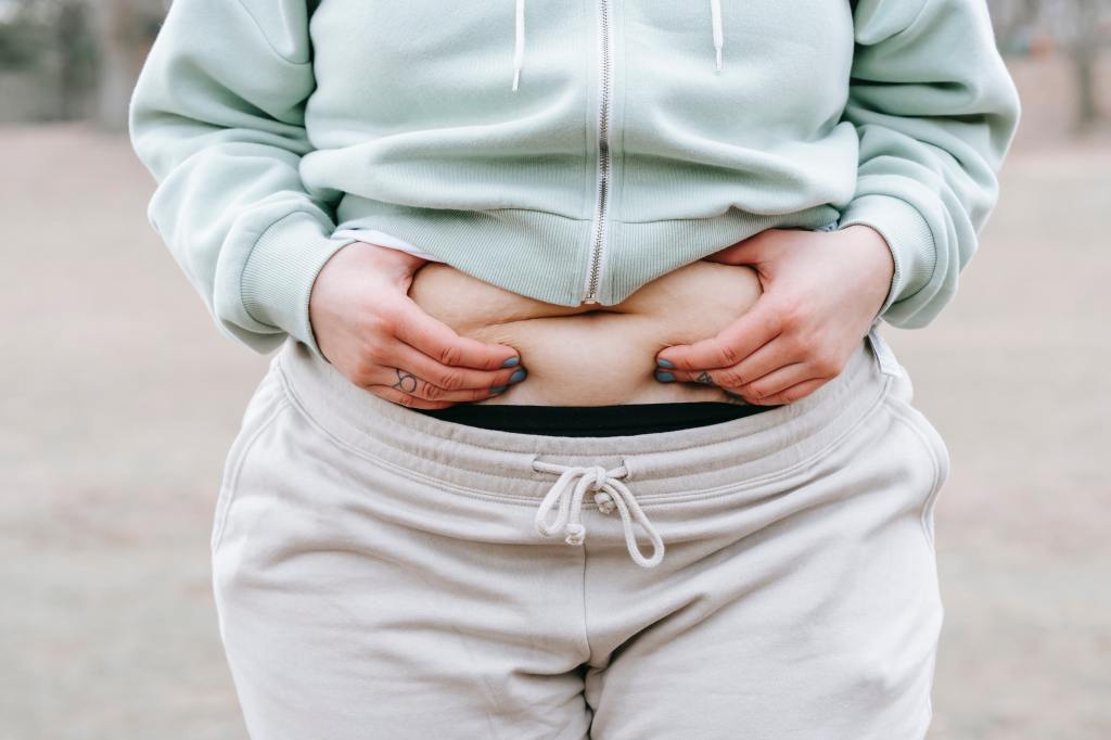 ぽっこりお腹ですが、何か？私のデバラ解放宣言